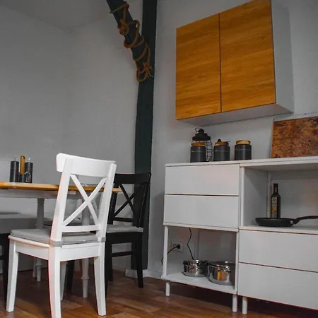 Grosse In Der Ktv Apartamento *